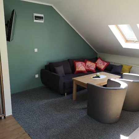 Kostka Apartamento